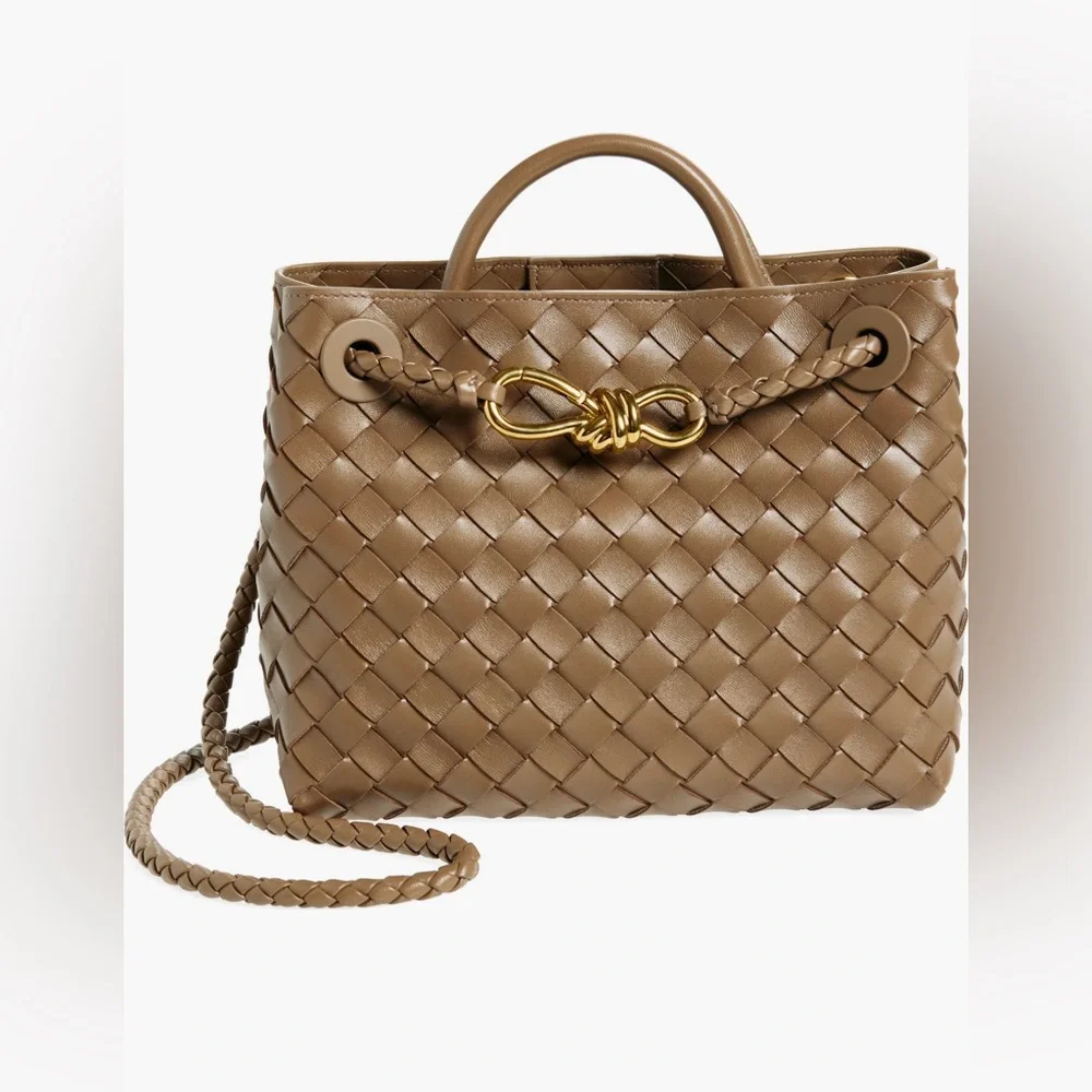 Bottega Veneta small Andiamo Pinecone/Brass - Picture 4 of 15
